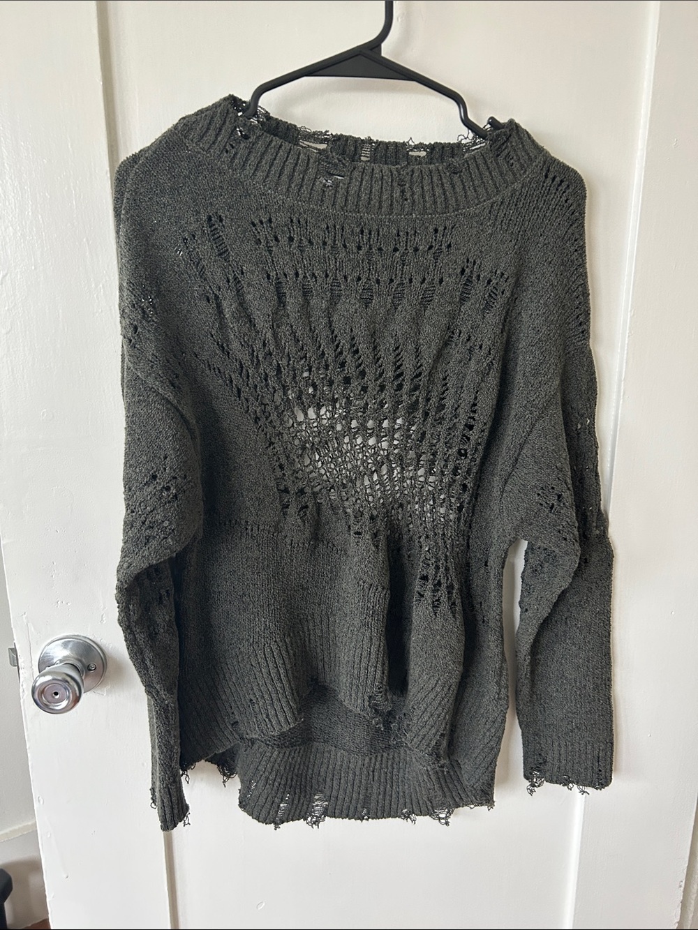 Sweater - Picture 4 of 5